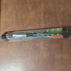 Sigma F03 High Cheekbone Highlighter brush